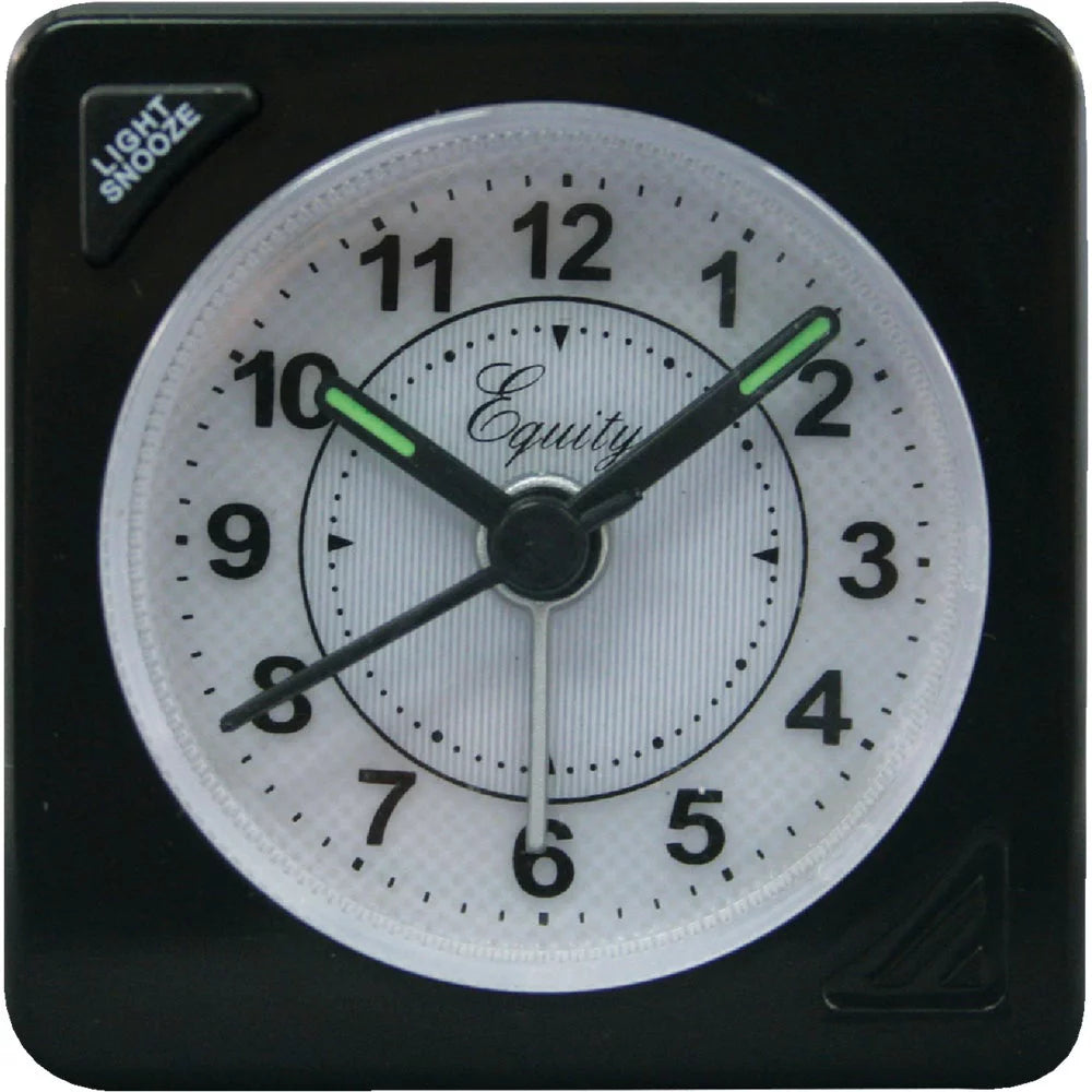 1PACK La Crosse Technology Equity Quartz Analog Travel Alarm Clock