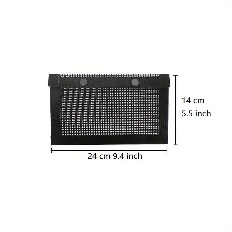 Upgrade Your Grilling Game with our Reusable Non-Stick BBQ Grid Barbecue Bag - The Essential Cookware Barbecue Tool Accessory for All Grill Masters!
